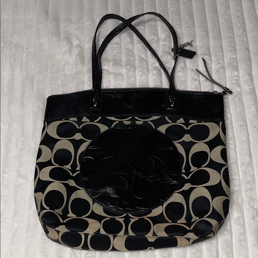 Coach Laura Signature C Tote 18335